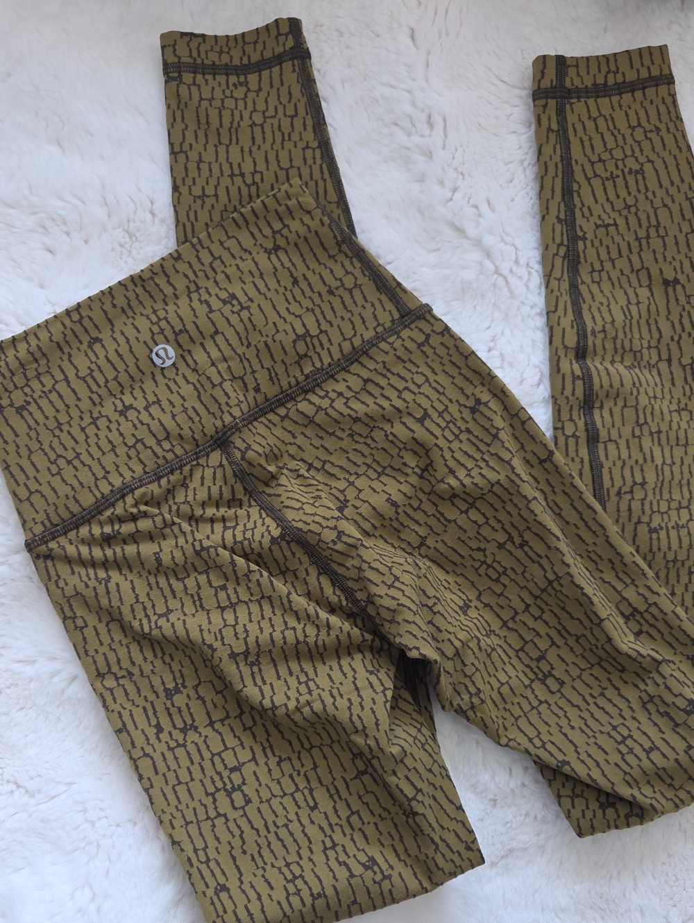 lululemon athletica Olive Green Patterned High-Rise Leggings Size 2